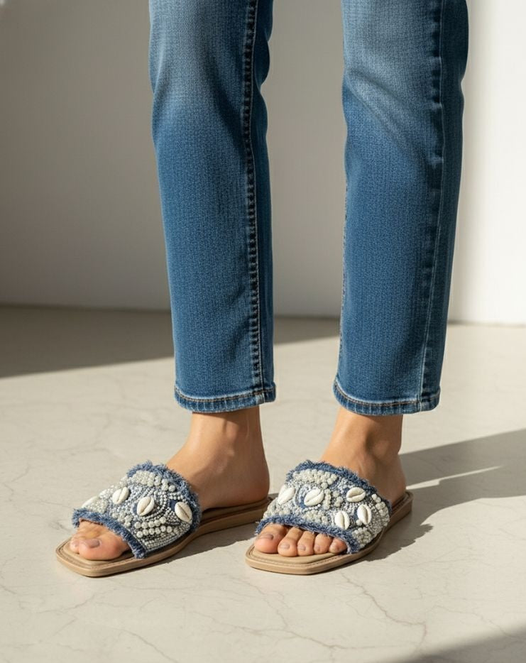 Cowrie shell pearl flats